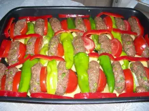 Meatballs with Vegetables in the Oven