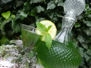 Licor de menta - Mentovka