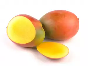 3 mangoes