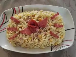 Майонезный салат с макаронами