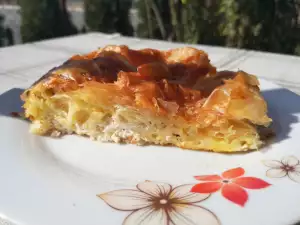 Молочная баница с брынзой и молоком