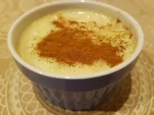 Rice Pudding with Vanilla and Cinnamon