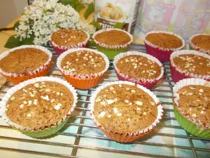 Muffins with Carrots and Apples