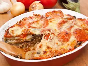 Moussaka with Eggplant and Tomatoes