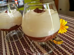 Zarte Creme mit Mascarpone und Schokolade