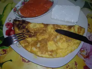 Omelette with Bacon and Cheese