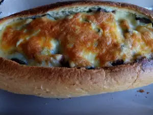 Stuffed Bread with Broccoli, Ham and Processed Cheese