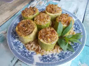 Oriental Stuffed Zucchini