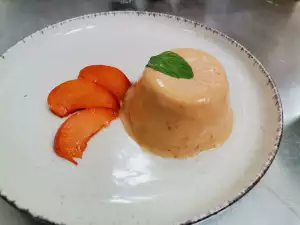 Panna cotta cu piersici