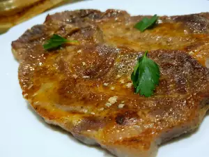 Schweinenackensteaks mit Biermarinade