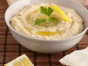 Hummus dip