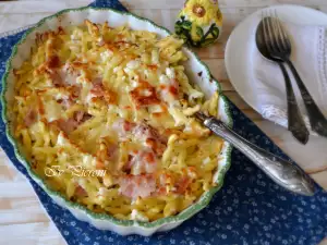 Trofie pasta met ricotta en ham uit de oven