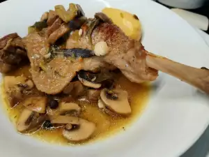 Duck with White Wine and Mushrooms