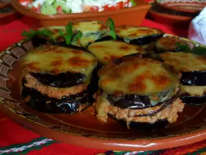 Eggplants with Mince