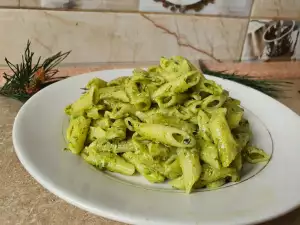 Penne mit Rucola Pesto