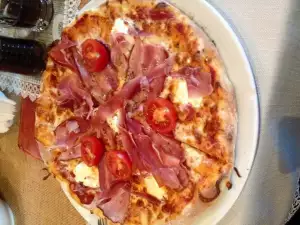 Pizza with Ham and Cherry Tomatoes