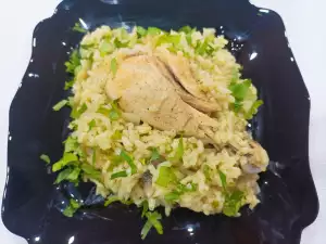 Hähnchen mit Reis und Pilzen im Ofen