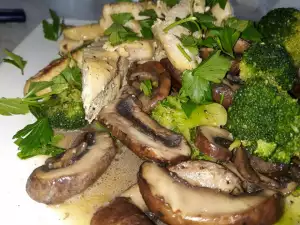 Kip met Broccoli en Kastanjechampignons