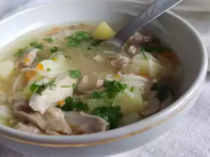 Thick Chicken Soup with Noodles