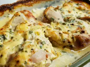 Chicken Steaks with Processed Cheese and Cream