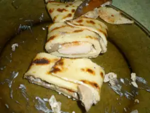 Pancakes with Chicken, Mushrooms and Cream