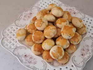 Savory Bites with Chia and Butter