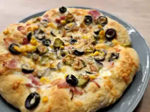 Ham and Corn Pizza