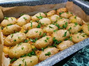 Frische Kartoffeln mit Parmesankruste