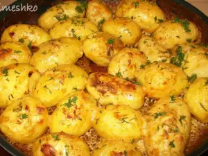 New Potatoes in the Oven with Mustard