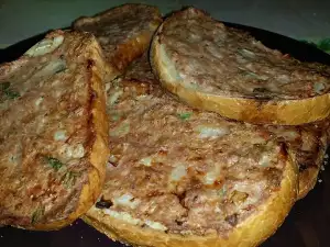 Вкусные принцессы - болгарские тосты с мясным фаршем