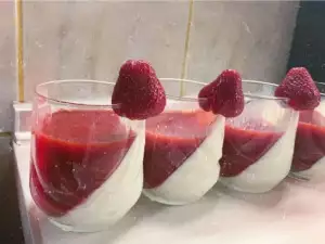 The Perfect Strawberry Panna Cotta