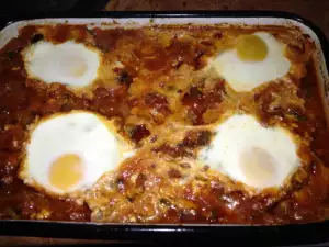 Eggs with Tomatoes in the Oven