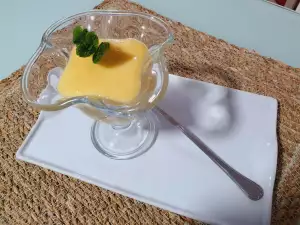 Egg Custard with Butter and Vanilla