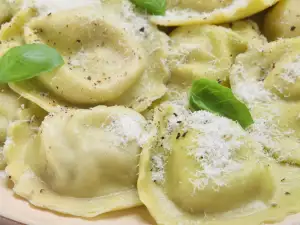 Ravioli din aluat de casă