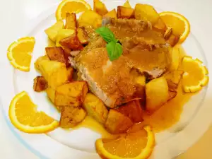 Pork Fillet with Caramelized Onion Sauce and Orange Juice