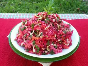 Ensalada de bulgur con brotes de girasol