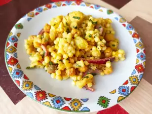 Salat mit Couscous, Kichererbsen und Blumenkohl