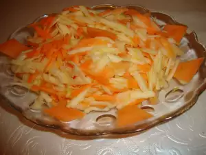 Lemon, Apple and Carrot Salad