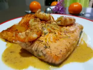 Salmon with Shrimp in Champagne and Saffron