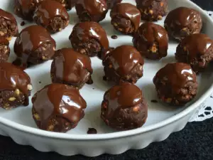 Chocolate Balls with a Glaze