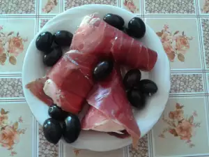 Processed Cheese in Prosciutto