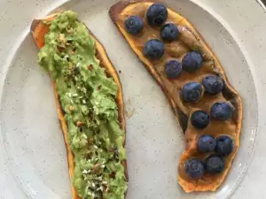 Sweet Potato with Blueberries and Avocado