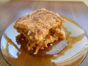 Semolina and Apple Cake