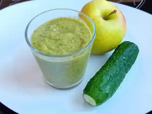 Smoothie de espinacas y pepino