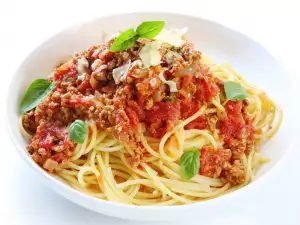 Spaghetti with Mushrooms and Tomatoes