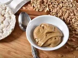 Hoe maak je zonnebloem-tahini?