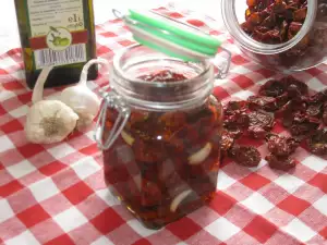 Dried Tomatoes with Spices