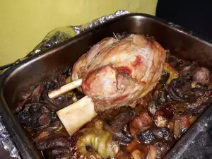 Pork Shank with Field Mushrooms and Vegetables