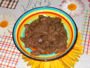 Hígado de cerdo encebollado