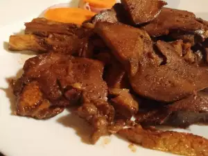 Lengua de cerdo en mantequilla y vino.